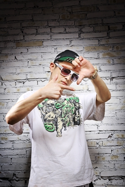 东莞至高舞尚海民威