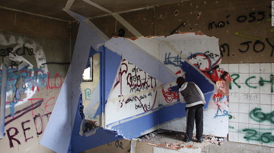 炫酷街头3D涂鸦艺术呼之欲出 随手涂鸦以假乱真 | 第5张 | 嘻哈中国 炫酷街头3D涂鸦艺术呼之欲出 随手涂鸦以假乱真 | 第5张