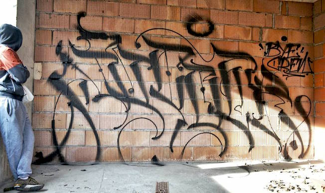 涂鸦教学|风格介绍1 - STYLE WARS 风格之战 | 第6张 | 嘻哈中国 涂鸦教学|风格介绍1 - STYLE WARS 风格之战 | 第6张