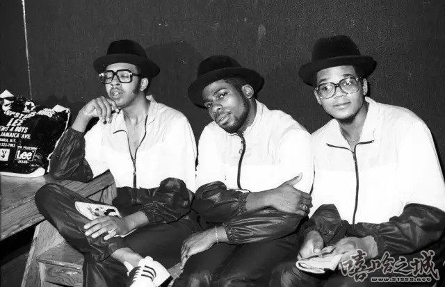 详解黑人知识分子的深度说唱方式 - Jazz Rap | 第4张 | 嘻哈中国 详解黑人知识分子的深度说唱方式 - Jazz Rap | 第4张