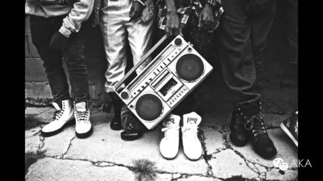 让我们找回Hip-Hop黄金年代的那些舞步 | 第23张 | 嘻哈中国 让我们找回Hip-Hop黄金年代的那些舞步 | 第23张