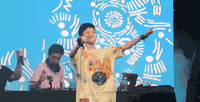 专访Rich Chigga | 聊了些你们不知道的事,还给他看了陈汉典的视频 | 第7张