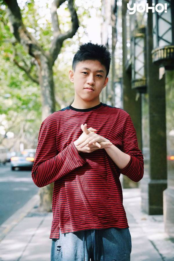 专访Rich Chigga | 聊了些你们不知道的事,还给他看了陈汉典的视频 | 第2张