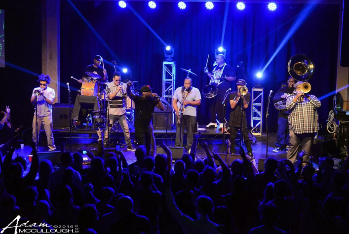 深受嘻哈迷们尊敬的Talib Kweli,十年后回归于Blue Note Beijing | 第10张 | 嘻哈中国 深受嘻哈迷们尊敬的Talib Kweli,十年后回归于Blue Note Beijing | 第10张