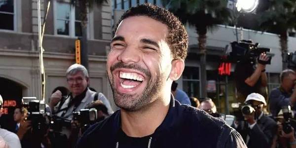 59届格莱美嘻哈类|八项提名Drake开启公鸭时代? | 第11张 | 嘻哈中国 59届格莱美嘻哈类|八项提名Drake开启公鸭时代? | 第11张