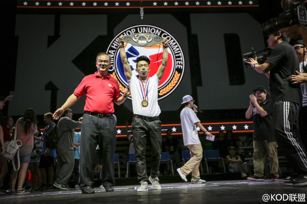 街舞Dancer,请你成名的速度再快一点 | 第17张 | 嘻哈中国 街舞Dancer,请你成名的速度再快一点 | 第17张