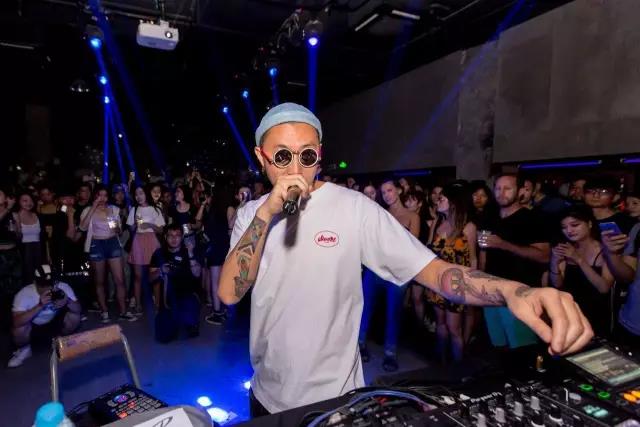 这几位爵士说唱rapper的声音能让你的耳朵怀孕 | 第5张 | 嘻哈中国 这几位爵士说唱rapper的声音能让你的耳朵怀孕 | 第5张