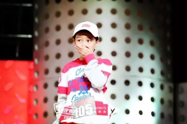 席嘉琪2017HHI世界总决赛最终战绩POPPING四强 | 第11张 | 嘻哈中国 席嘉琪2017HHI世界总决赛最终战绩POPPING四强 | 第11张