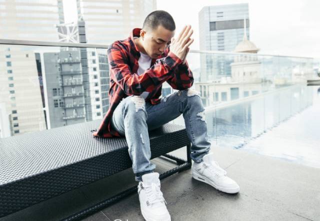 冠军也有双黄蛋?这不是中国有嘻哈,这是金鸡和百花 | 第4张 | 嘻哈中国 冠军也有双黄蛋?这不是中国有嘻哈,这是金鸡和百花 | 第4张