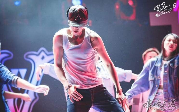 「热血街舞团」VS「舞力觉醒」VS「这!就是街舞」 | 第1张 | 嘻哈中国 「热血街舞团」VS「舞力觉醒」VS「这!就是街舞」 | 第1张