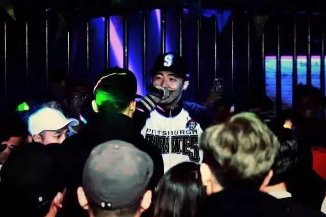 如果中文说唱的Battle圈里还有一股清流 那此人非辛巴莫属 | 第6张 | 嘻哈中国 如果中文说唱的Battle圈里还有一股清流 那此人非辛巴莫属 | 第6张