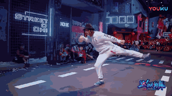 《这就是街舞》连伴舞团里都藏着秒杀一切的大神！ | 第10张