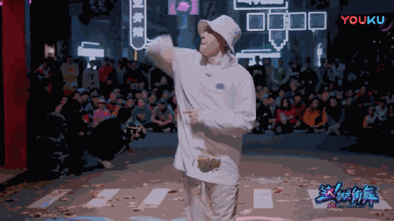 《这就是街舞》连伴舞团里都藏着秒杀一切的大神！ | 第9张