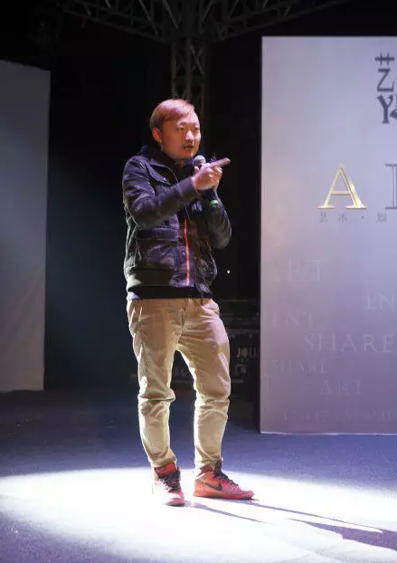 中国涂鸦教父—Ray黄睿 | 第1张 | 嘻哈中国 中国涂鸦教父—Ray黄睿 | 第1张