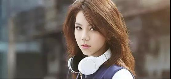 如果《中国新说唱》必须有一位女制作人,那么邓紫棋应该是最合适的那个 | 第6张 | 嘻哈中国 如果《中国新说唱》必须有一位女制作人,那么邓紫棋应该是最合适的那个 | 第6张