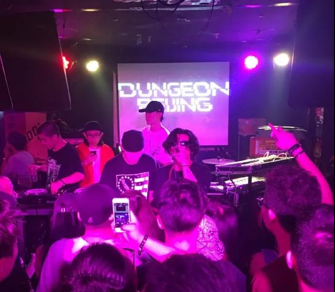 龙胆紫之后有丹镇北京 接过京派HipHop音乐的旗帜 | 第5张 | 嘻哈中国 龙胆紫之后有丹镇北京 接过京派HipHop音乐的旗帜 | 第5张