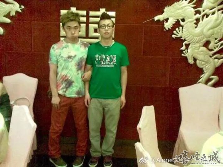 李玉龙:一个不爱搓碟的Popper不是一个好“直男” | 第1张 | 嘻哈中国 李玉龙:一个不爱搓碟的Popper不是一个好“直男” | 第1张