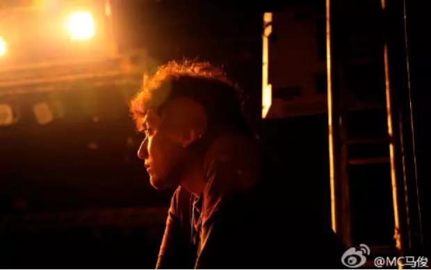 马俊:用思想战胜对手 对脏话嗤之以鼻的Battle大神 | 第12张 | 嘻哈中国 马俊:用思想战胜对手 对脏话嗤之以鼻的Battle大神 | 第12张