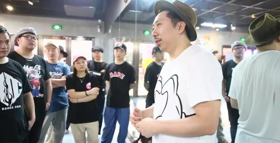 街舞大神将跳街舞分为5个阶段 你属于哪个阶段? | 第2张 | 嘻哈中国 街舞大神将跳街舞分为5个阶段 你属于哪个阶段? | 第2张
