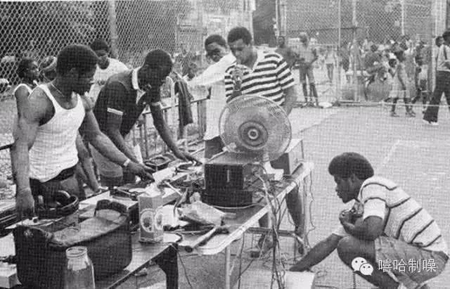 Tizzy T:我不是在做音乐 哥们我是在做自己 | 第1张 | 嘻哈中国 Tizzy T:我不是在做音乐 哥们我是在做自己 | 第1张