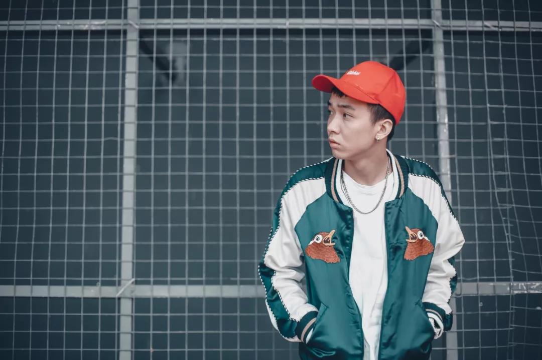 Tizzy T:我不是在做音乐 哥们我是在做自己 | 第2张 | 嘻哈中国 Tizzy T:我不是在做音乐 哥们我是在做自己 | 第2张