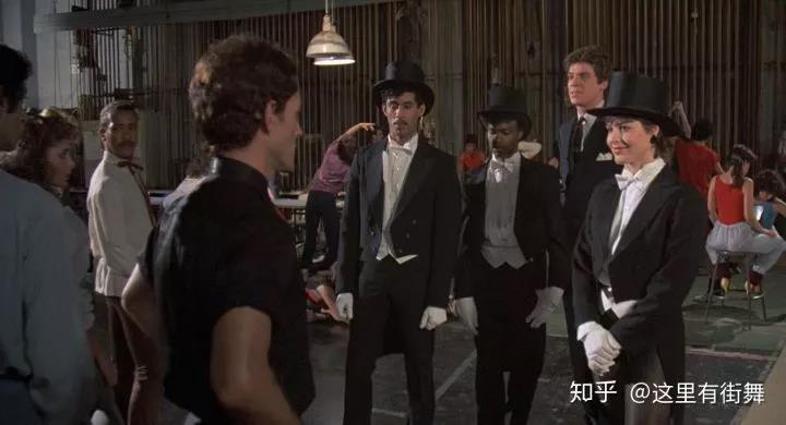 街舞相较其他舞蹈的最大"优势"究竟是什么? | 第1张 | 嘻哈中国 街舞相较其他舞蹈的最大"优势"究竟是什么? | 第1张