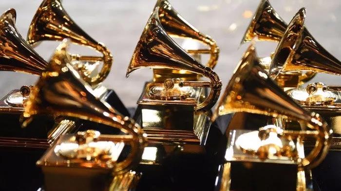 第61届格莱美获奖名单出炉 Cardi B事业爱情双丰收? | 第1张 | 嘻哈中国 第61届格莱美获奖名单出炉 Cardi B事业爱情双丰收? | 第1张