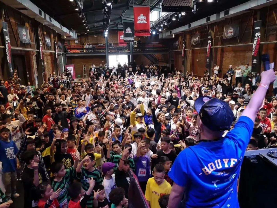 街舞圈被霹雳无双视频炸醒!这才是街舞! | 第3张 | 嘻哈中国 街舞圈被霹雳无双视频炸醒!这才是街舞! | 第3张