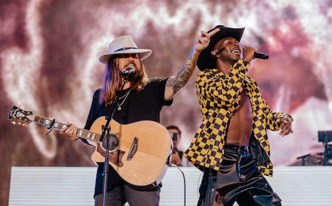 中国Rapper在Rolling Loud尬还是炸?Rolling Loud有哪些高光时刻? | 第4张 | 嘻哈中国 中国Rapper在Rolling Loud尬还是炸?Rolling Loud有哪些高光时刻? | 第4张