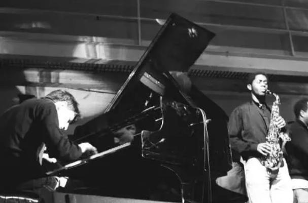 我终于搞懂了蛋堡 Lu1 小老虎所做的音乐了! | 第10张 | 嘻哈中国 我终于搞懂了蛋堡 Lu1 小老虎所做的音乐了! | 第10张