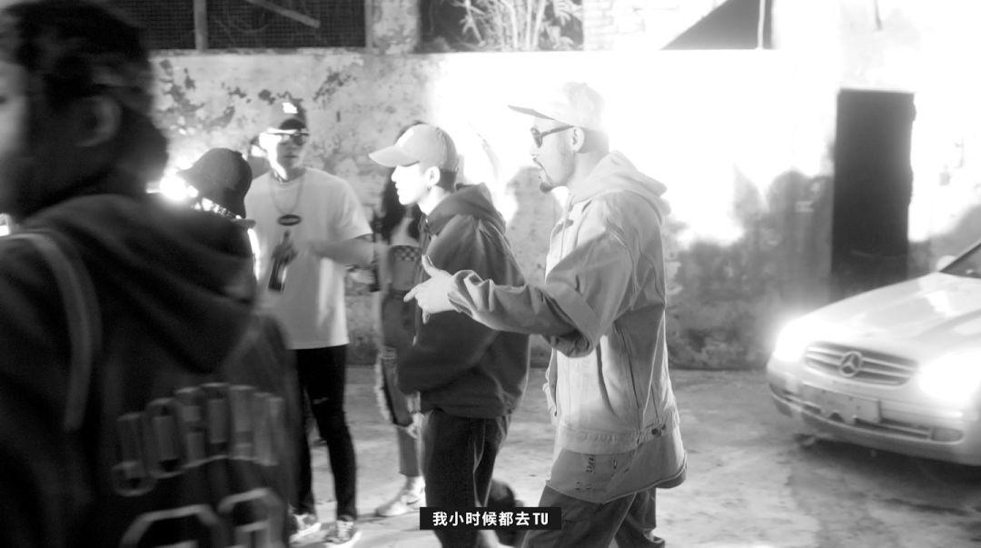 MC HotDog热狗自称“废物”回归,暌违七年新作唤起久违过去 | 第2张 | 嘻哈中国 MC HotDog热狗自称“废物”回归,暌违七年新作唤起久违过去 | 第2张