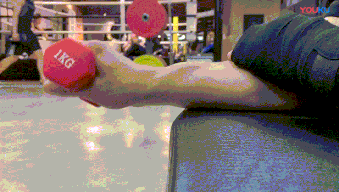 街舞 | 每个炸场动作的背后，你的手腕都在默默承受伤痛…