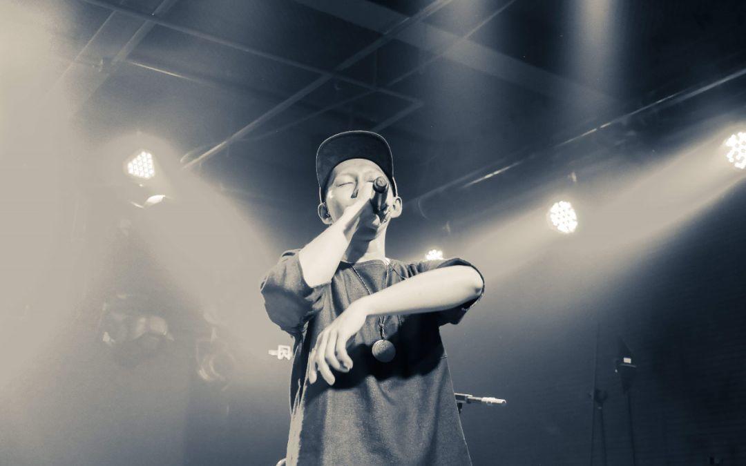 蛋堡 Lu1 王闪火 小老虎,中国的爵士说唱歌手原来都是诗人 | 第1张 | 嘻哈中国 蛋堡 Lu1 王闪火 小老虎,中国的爵士说唱歌手原来都是诗人 | 第1张