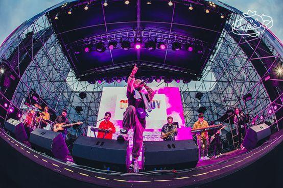 Chill Boy 只关注新说唱的跟风X,绝不可能挖掘到这个宝藏boy | 第1张 | 嘻哈中国 Chill Boy 只关注新说唱的跟风X,绝不可能挖掘到这个宝藏boy | 第1张