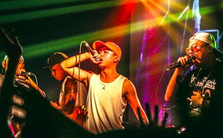 西奥SIO:我没忘词,You know shit?? 别逼我!!你们这群... | 第8张 | 嘻哈中国 西奥SIO:我没忘词,You know shit?? 别逼我!!你们这群... | 第8张