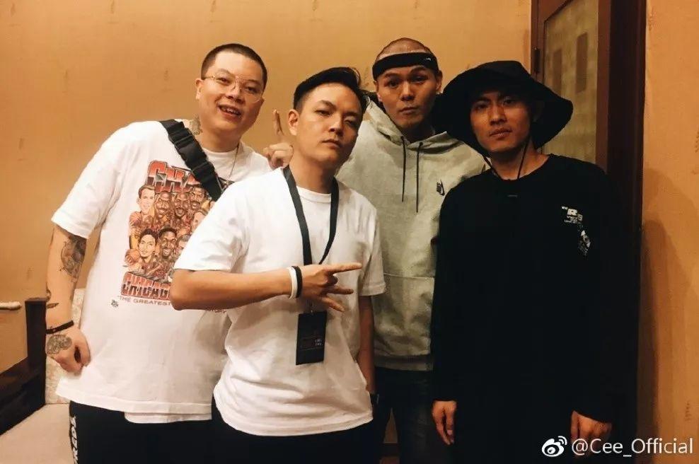 CEE 让Jony J/大傻/功夫胖告诉你什么是真正的OG | 第13张 | 嘻哈中国 CEE 让Jony J/大傻/功夫胖告诉你什么是真正的OG | 第13张