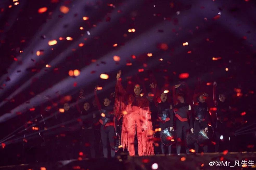 王嗣尧TURBO 他是CSC与GO$H的桥梁 也是第一个拒绝吴亦凡的男人 | 第1张 | 嘻哈中国 王嗣尧TURBO 他是CSC与GO$H的桥梁 也是第一个拒绝吴亦凡的男人 | 第1张