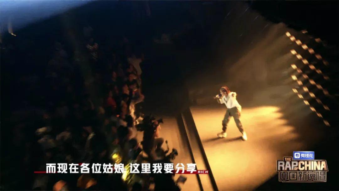 止步于选择门的JD写了首《选择门》作为回应