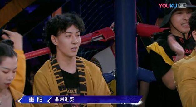 《这就是街舞2》易燃装置踢“态度与气”牌匾回击韩庚战队引争议