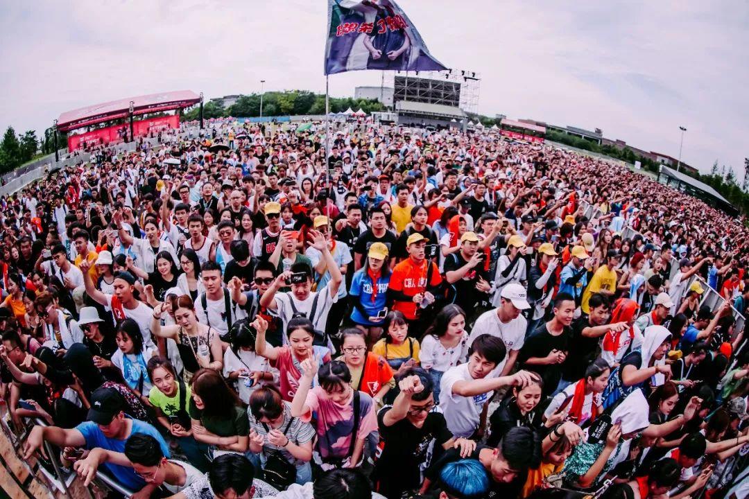 法老专访 | 和明日花的合作真的安排上了 | 第3张 | 嘻哈中国 法老专访 | 和明日花的合作真的安排上了 | 第3张