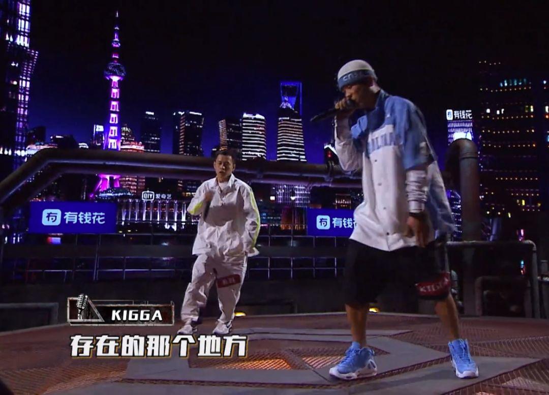 第五期:“选你是你的命”福克斯上脚倒闭Vapormax,“彩虹弟弟”的Martine Rose和Bapesta很骚 | 第17张 | 嘻哈中国 第五期:“选你是你的命”福克斯上脚倒闭Vapormax,“彩虹弟弟”的Martine Rose和Bapesta很骚 | 第17张