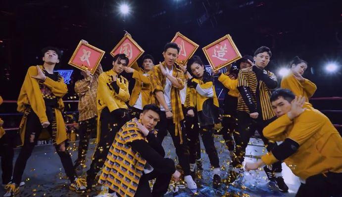 这就是街舞2，battle“踢牌匾”是否过激？