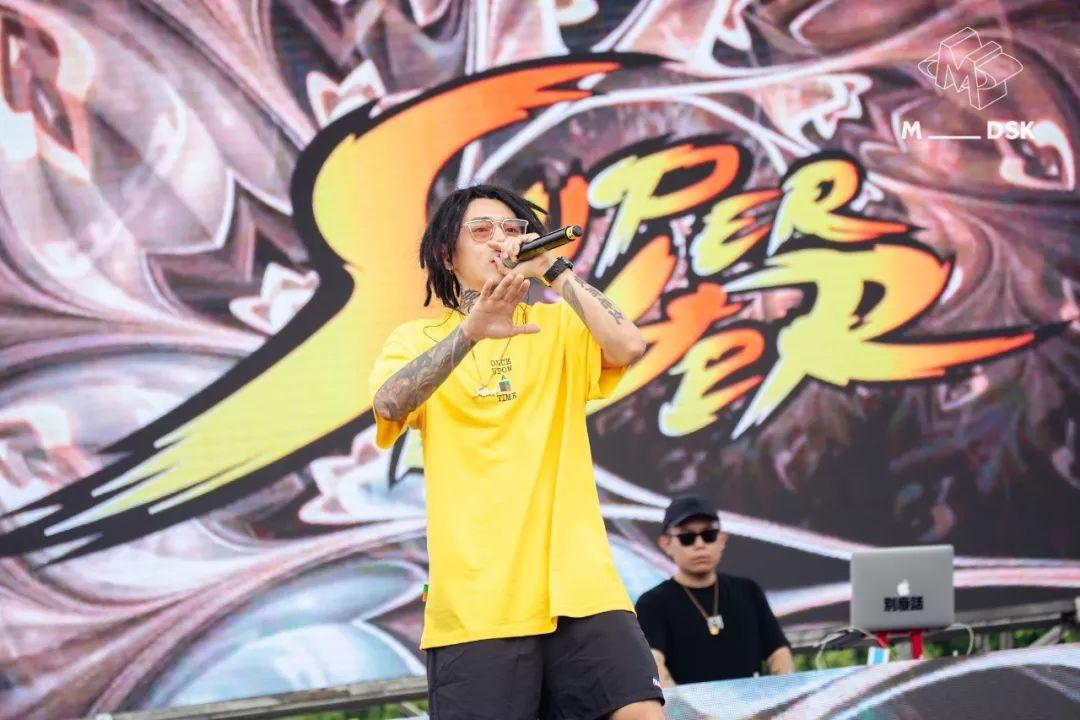 破而后立 | 梁维嘉正式加入M_DSK厂牌 | 第3张 | 嘻哈中国 破而后立 | 梁维嘉正式加入M_DSK厂牌 | 第3张