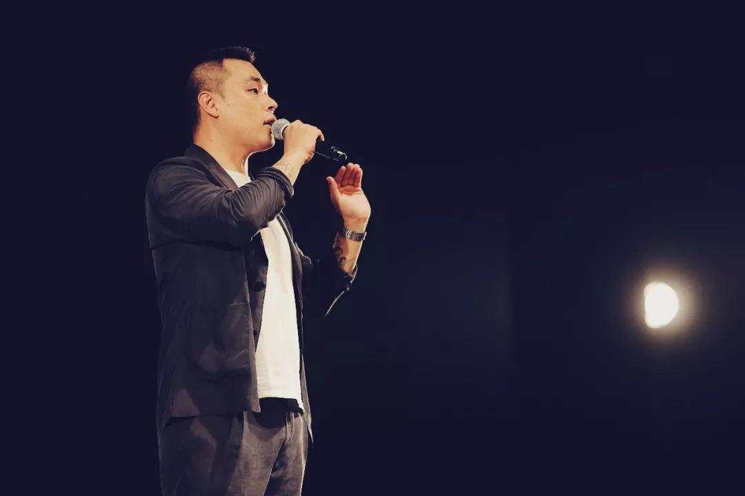 街舞MC廖搏:我有苦我不说,我做了选择我认了,我觉得这是real | 第1张 | 嘻哈中国 街舞MC廖搏:我有苦我不说,我做了选择我认了,我觉得这是real | 第1张