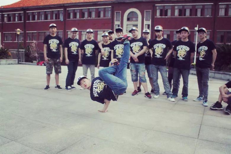 Bboy仙人:参加完《这就是街舞》,我好像不会跳舞了 | 第3张 | 嘻哈中国 Bboy仙人:参加完《这就是街舞》,我好像不会跳舞了 | 第3张