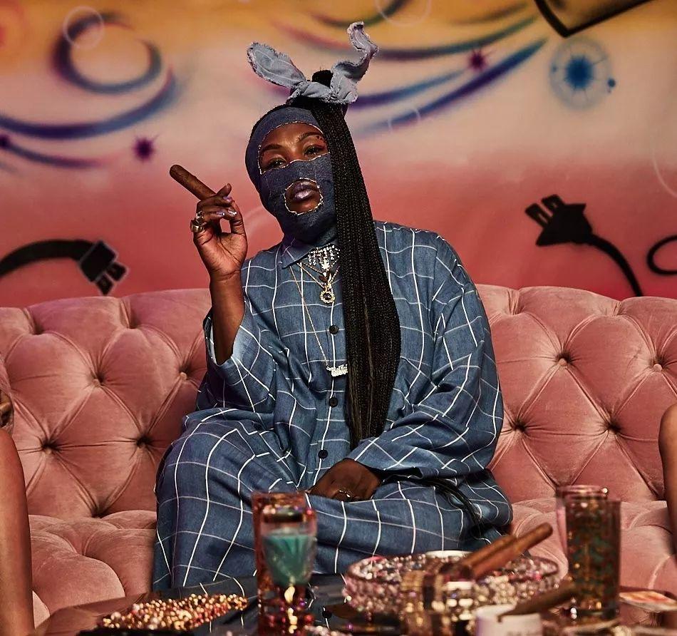 最神秘的女rapper,为什么一直带着面具示人? | 第9张 | 嘻哈中国 最神秘的女rapper,为什么一直带着面具示人? | 第9张