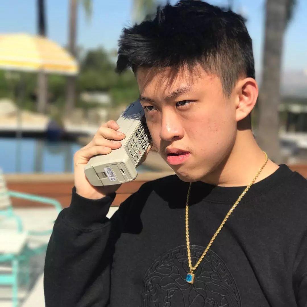 Ramengvrl 女版Rich Brian?老娘只想做自己! | 第7张 | 嘻哈中国 Ramengvrl 女版Rich Brian?老娘只想做自己! | 第7张