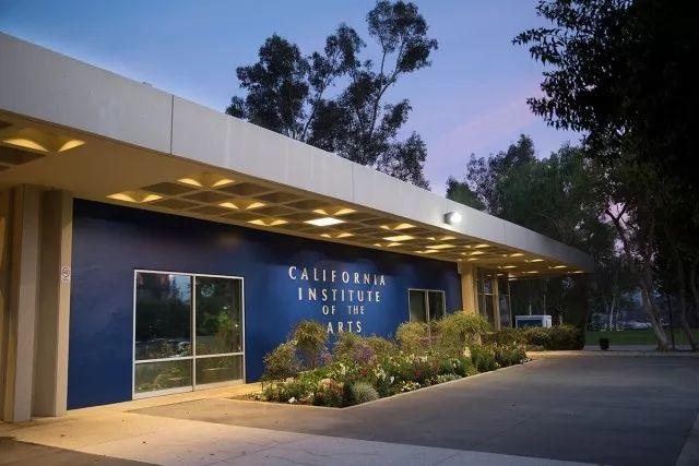 每日黑泡 | HipHop专辑的封面都是如何设计出来的? | 第22张 | 嘻哈中国 每日黑泡 | HipHop专辑的封面都是如何设计出来的? | 第22张