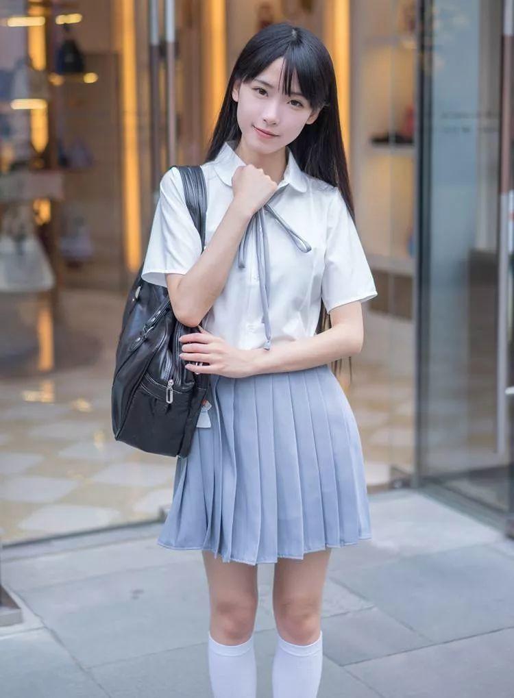 杨和苏拿不拿冠军无所谓，主要想看法老穿JK