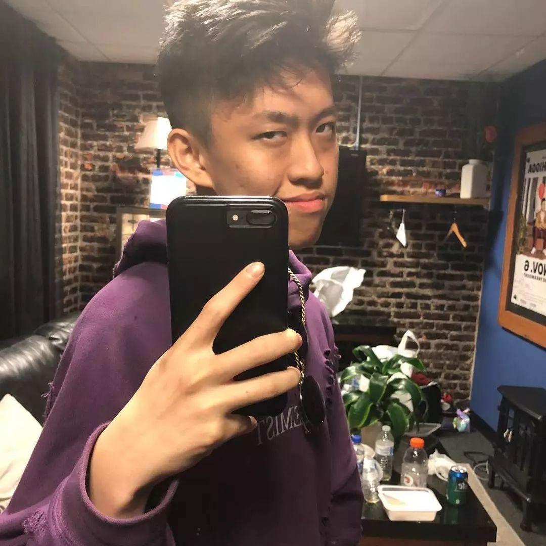 Ramengvrl 女版Rich Brian?老娘只想做自己! | 第8张 | 嘻哈中国 Ramengvrl 女版Rich Brian?老娘只想做自己! | 第8张